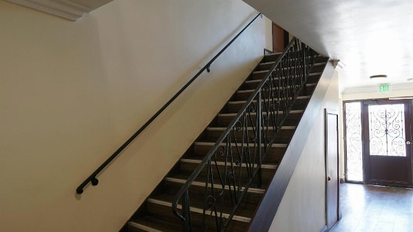 Holly Crest Hotel - Los Angeles, LAX Airport image 5